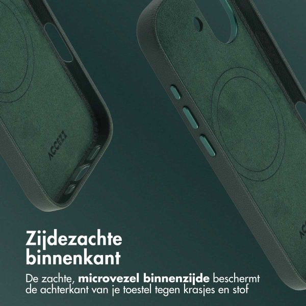Accezz MagSafe Leather Backcover Apple iPhone 17 - Cedar Green