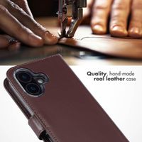 Selencia Genuine Leather Book Case Apple iPhone 16 - Brown
