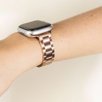 Selencia Slim Steel schakelbandje Apple Watch Series 1 t/m 9 / SE (38/40/41 mm) | Series 10 (42 mm) - Rosé goud