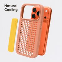 Callbuddy Hoesje met Strap Apple iPhone 17 Pro - Coral Pop