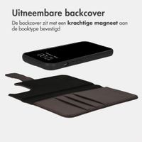 imoshion Uitneembare 2-in-1 Luxe Bookcase Apple iPhone 13 Pro - Bruin