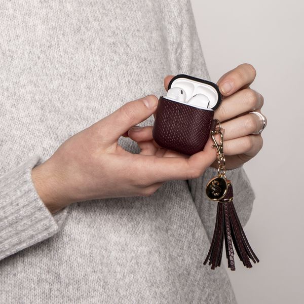 Selencia Yara Slang Hoesje Apple AirPods 1 / 2 - Donkerrood