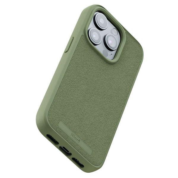 Njorð Collections Suède Comfort+ Case MagSafe iPhone 15 Pro - Olive