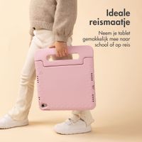 imoshion Kidsproof Backcover met handvat Apple iPad 11 (2025) 11 inch A16 / iPad 10 (2022) 10.9 inch - Lichtroze