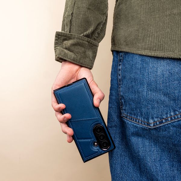 imoshion Kunstleren MagSafe Backcover met Pashouder Samsung Galaxy Z Fold 8 Ultra - Donkerblauw