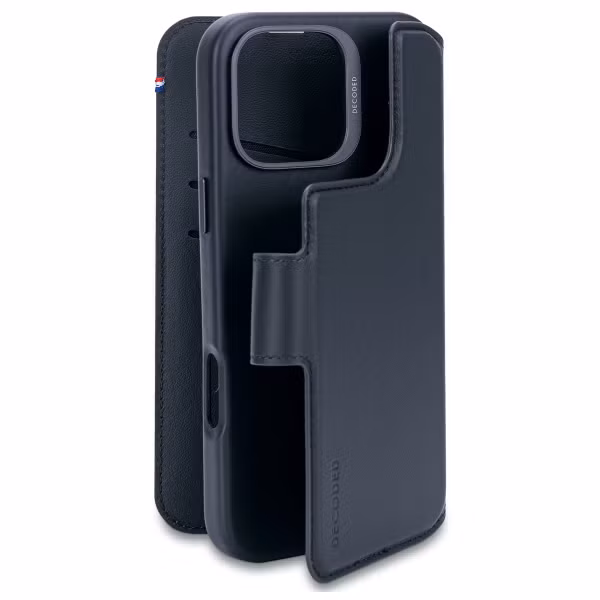 Decoded 2 in 1 Leather Detachable Wallet MagSafe Apple iPhone 16 Pro Max - Navy