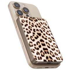 Selencia Vivid Powerbank 5,000 mAh - Wireless Powerbank - MagSafe and Qi - Desert Gold / Wild Leo