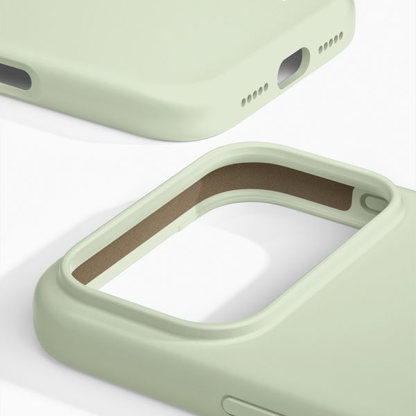 iDeal of Sweden Silicone Case met MagSafe Apple iPhone 18 Pro Max / 17 Pro Max - Sage Green