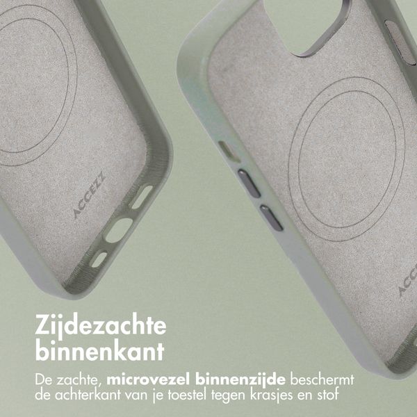 Accezz MagSafe Leather Backcover Apple iPhone 15 - Light Grey