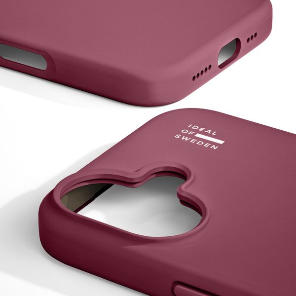 iDeal of Sweden Silicone Case met MagSafe Apple iPhone 16 - Fine Wine