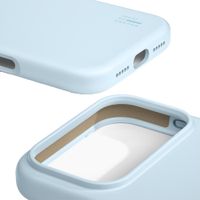 iDeal of Sweden Silicone Case met MagSafe Apple iPhone 17 Pro Max - Light Blue