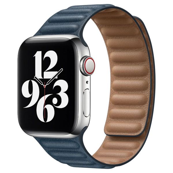 Apple Leather Link Apple Watch Series 1 t/m 9 / SE (38/40/41 mm) | Series 10 (42 mm) - Maat M/L - Baltic Blue