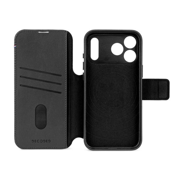 Decoded 2 in 1 Leather Detachable Wallet MagSafe Apple iPhone 17 Pro Max - Zwart