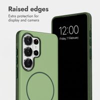 imoshion Colour Back Cover with Thin MagSafe Ring Samsung Galaxy S26 Ultra - Dark Green
