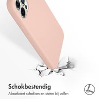 Accezz Liquid Silicone Backcover Apple iPhone 12 (Pro) - Roze
