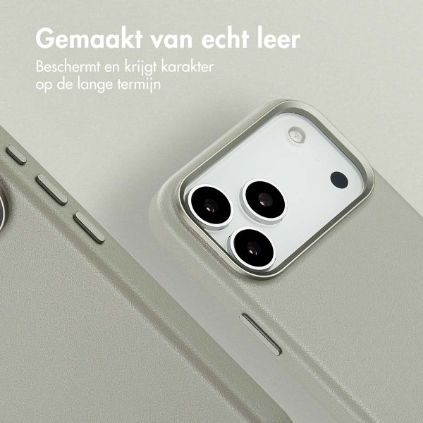 Accezz MagSafe Leather Backcover Apple iPhone 17 Pro Max - Light Grey