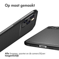 imoshion Carbon Softcase Backcover iPhone 12 (Pro) - Zwart