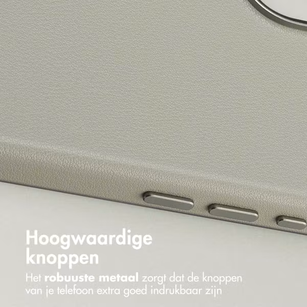 Accezz MagSafe Leather Backcover Apple iPhone 17 - Light Grey