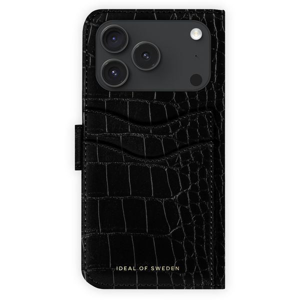 iDeal of Sweden Magnet Wallet+ Bookcase Apple iPhone 18 Pro Max / 17 Pro Max - Black Croco