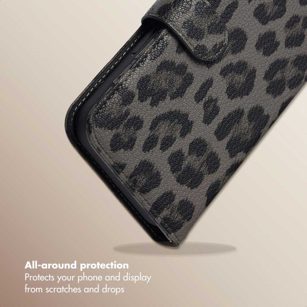 Selencia Sabi Bookcase with Leopard Print Apple iPhone 15 - Midnight Black