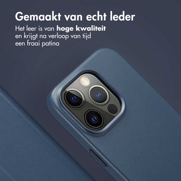 Accezz Leather Bookcase 2-in-1 met MagSafe Apple iPhone 14 Pro - Nightfall Blue