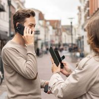 Selencia Olyn Uitneembare Bookcase met MagSafe Apple iPhone 14 / 13 - Zwart