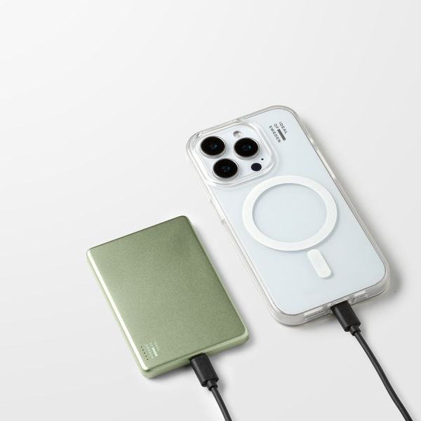 iDeal of Sweden Slim MagSafe Powerbank 5.000 mAh - Draadloze powerbank - Sage Green