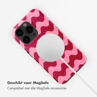 Selencia Vivid Tough Backcover met MagSafe iPhone 15 Pro Max - Wave Vibes Lipstick