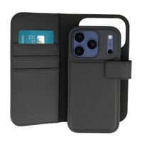 imoshion Detachable 2-in-1 Luxury Bookcase Apple iPhone 17 Pro - Black