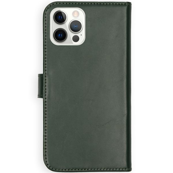 Selencia Echt Leren Bookcase Apple iPhone 12 (Pro) - Groen