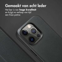 Accezz Leather Bookcase 2-in-1 met MagSafe Apple iPhone 15 Pro - Onyx Black