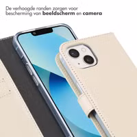 Selencia Echt Leren Bookcase Apple iPhone 13 - Greige