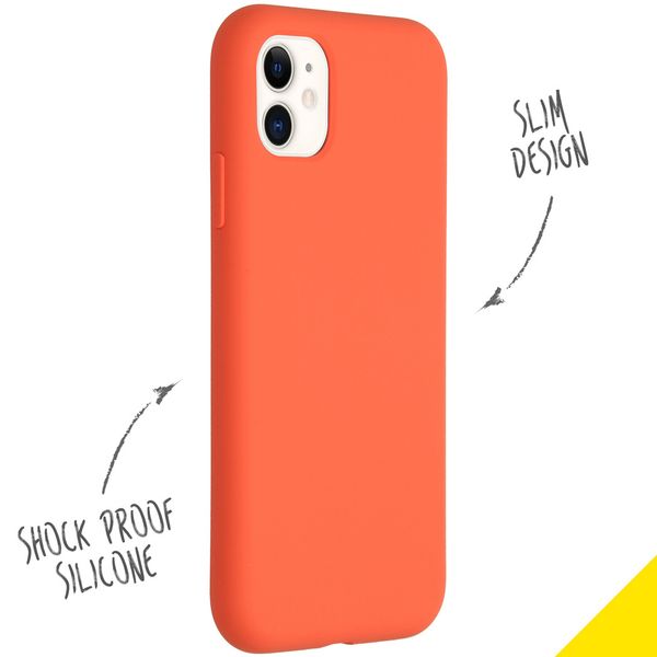 Accezz Liquid Silicone Backcover Apple iPhone 11 - Nectarine