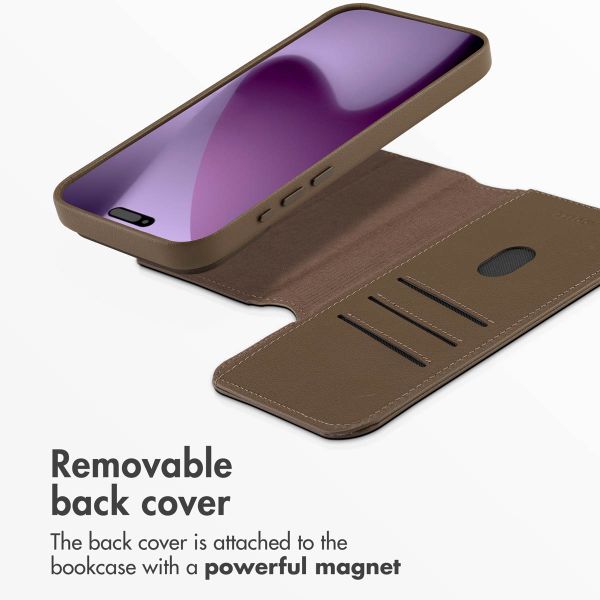 Accezz 2-in-1 Leather Bookcase with MagSafe Apple iPhone 17 Pro Max - Coffee Brown