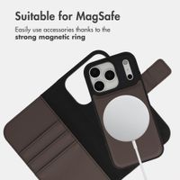 imoshion Detachable 2-in-1 Luxury Bookcase Apple iPhone 17 Pro - Brown