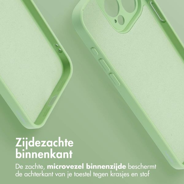 imoshion Color Backcover met MagSafe iPhone 15 Pro Max - Groen