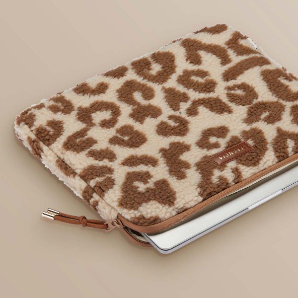 Selencia Teddy Laptop hoes 13-14 inch - Laptopsleeve - Vanilla Leopard