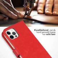 Selencia Echt Leren Bookcase Apple iPhone 12 (Pro) - Rood