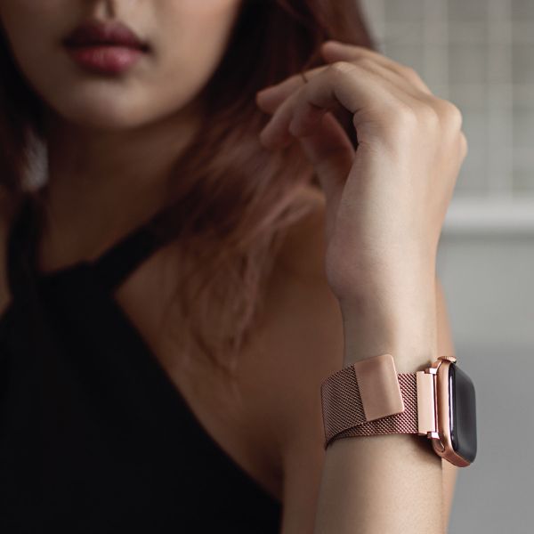 Uniq Dante Mesh Milanese stalen bandje Apple Watch Series 1 t/m 9 / SE (38/40/41 mm) | Series 10 (42 mm) - Rose Gold