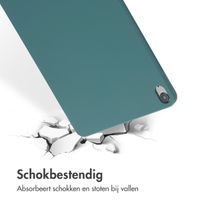 Accezz Liquid Silicone Backcover met penhouder Apple iPad Air 11 inch (2025) M3 / (2024) M2 / Air 5 (2022) / Air 4 (2020) - Donkergroen