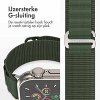 imoshion Nylon Alpine bandje Apple Watch Series 1 t/m 9 / SE (38/40/41 mm) | Series 10 / 11 (42 mm) - Groen