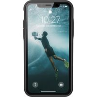 UAG Outback Backcover iPhone 11 - Zwart