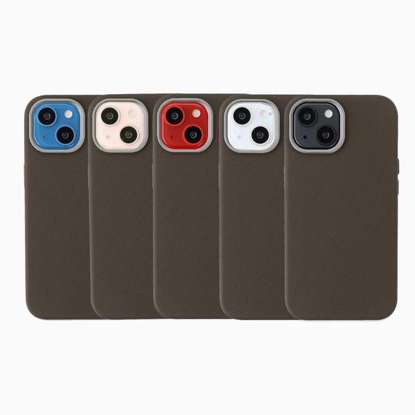 Accezz Mesh Backcover met MagSafe Apple iPhone 14 / 13 - Bruin