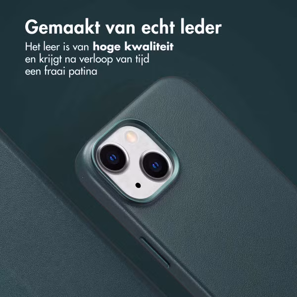 Accezz Leather Bookcase 2-in-1 met MagSafe Apple iPhone 15 - Cedar Green
