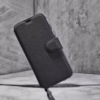 Accezz Xtreme Wallet Bookcase Apple iPhone 11 Pro Max - Zwart