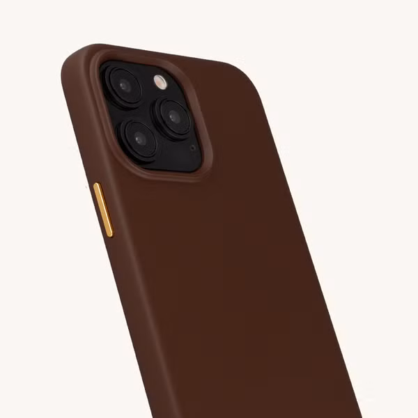 Selencia Rivièra MagSafe Backcover met afneembare haakjes Apple iPhone 13 Pro - Choco Brown