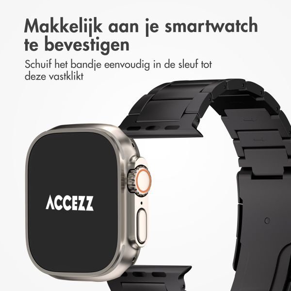 Accezz Mat Titanium bandje Apple Watch Series 1 t/m 11 / SE / Ultra (44/45/46/49 mm) - Zwart