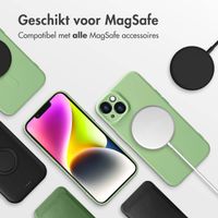 imoshion Color Backcover met MagSafe Apple iPhone 14 - Groen