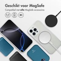 imoshion Color Guard Backcover met MagSafe iPhone 16 Pro Max - Wit