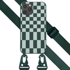 Selencia Siliconen design hoesje met afneembaar koord iPhone 12 (Pro) - Irregular Check Green